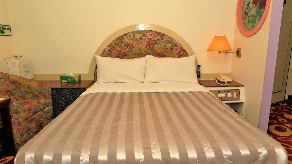 Good Hotel Фэнъюань Экстерьер фото