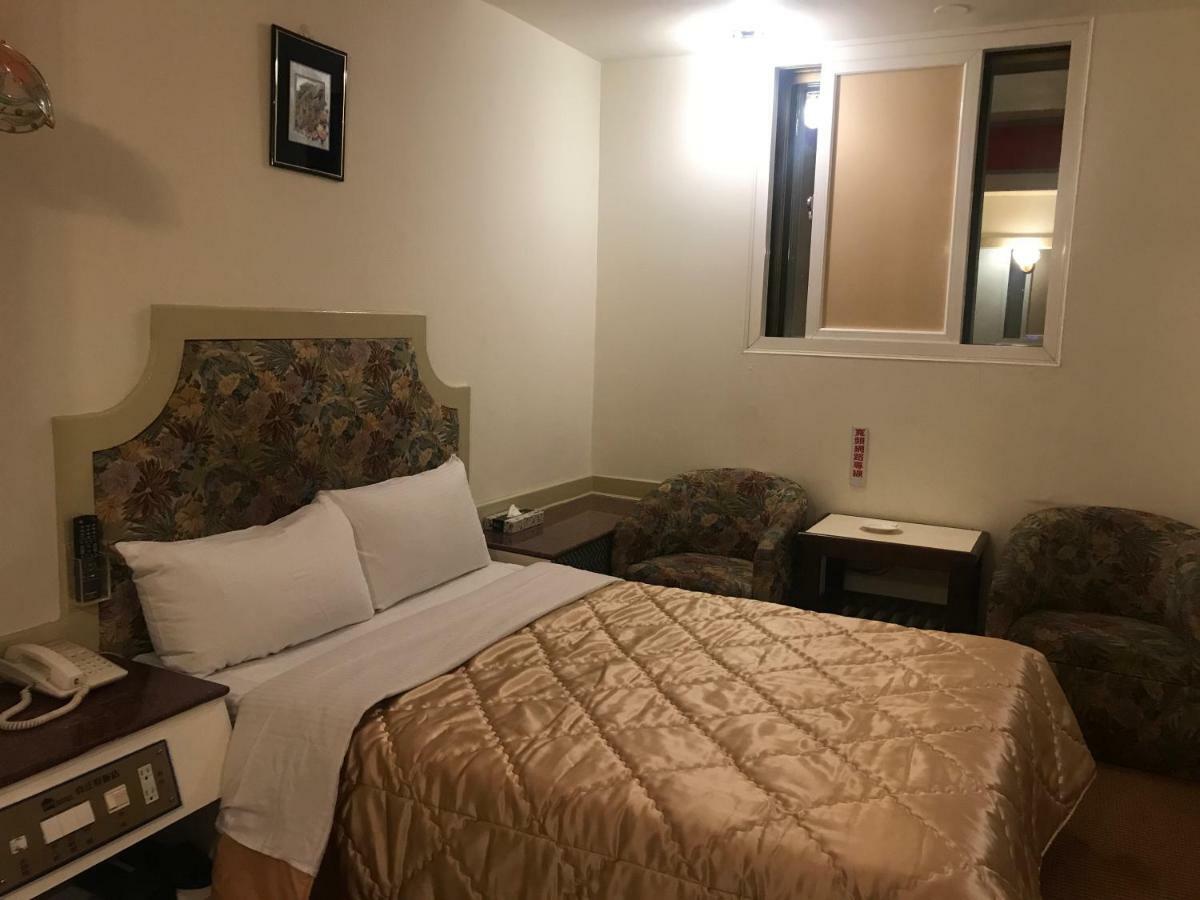 Good Hotel Фэнъюань Экстерьер фото